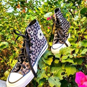 CONVERSE